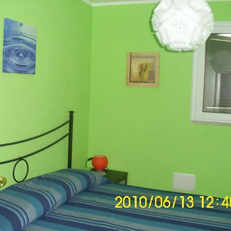 Carruba 2 Holiday home *